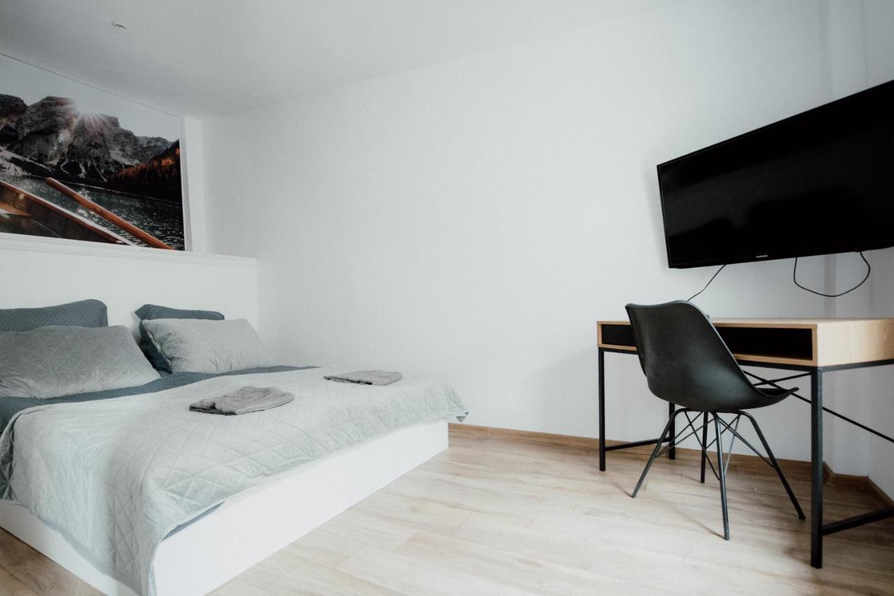 The Art Of Piotrkowska - Hideaway Apartment Lodz  Exterior photo